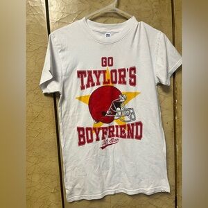 Go Taylor Swifts Boyfriend Shirt Size Small